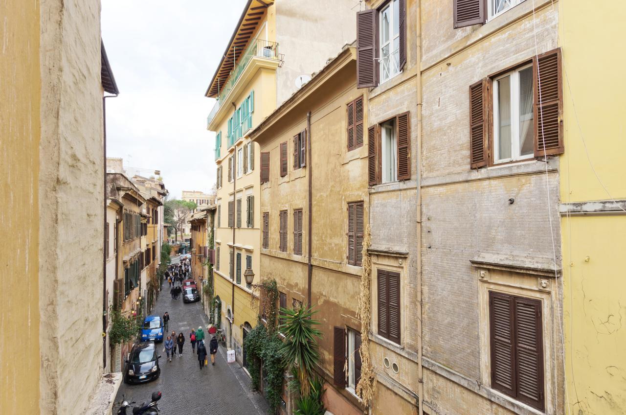 Appartamento Vicolo De Renzi Trastevere *