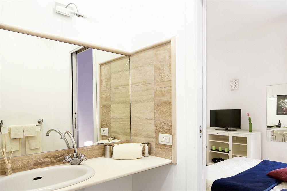 Apartment Vicolo De Renzi Trastevere Rome